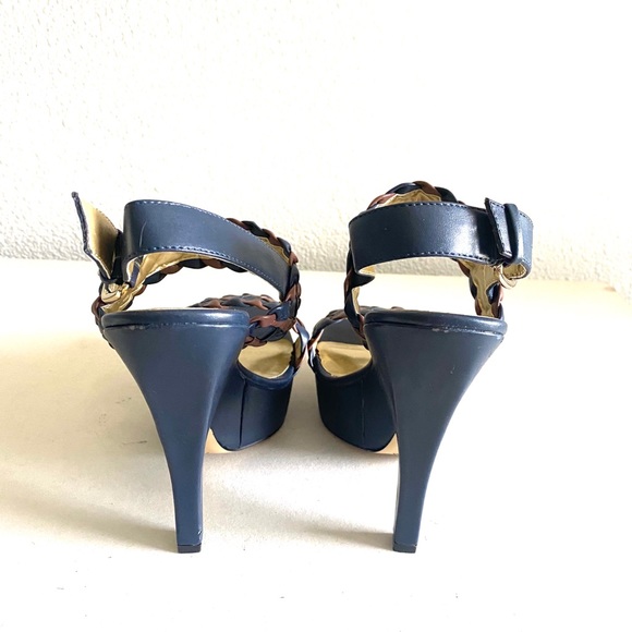 Shoe dazzle woman’s charisia navy heel sandal -7 - Picture 4 of 8
